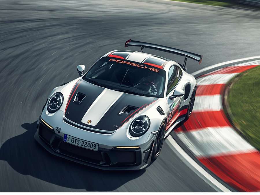 Porsche 991 GT3 sur un circuit